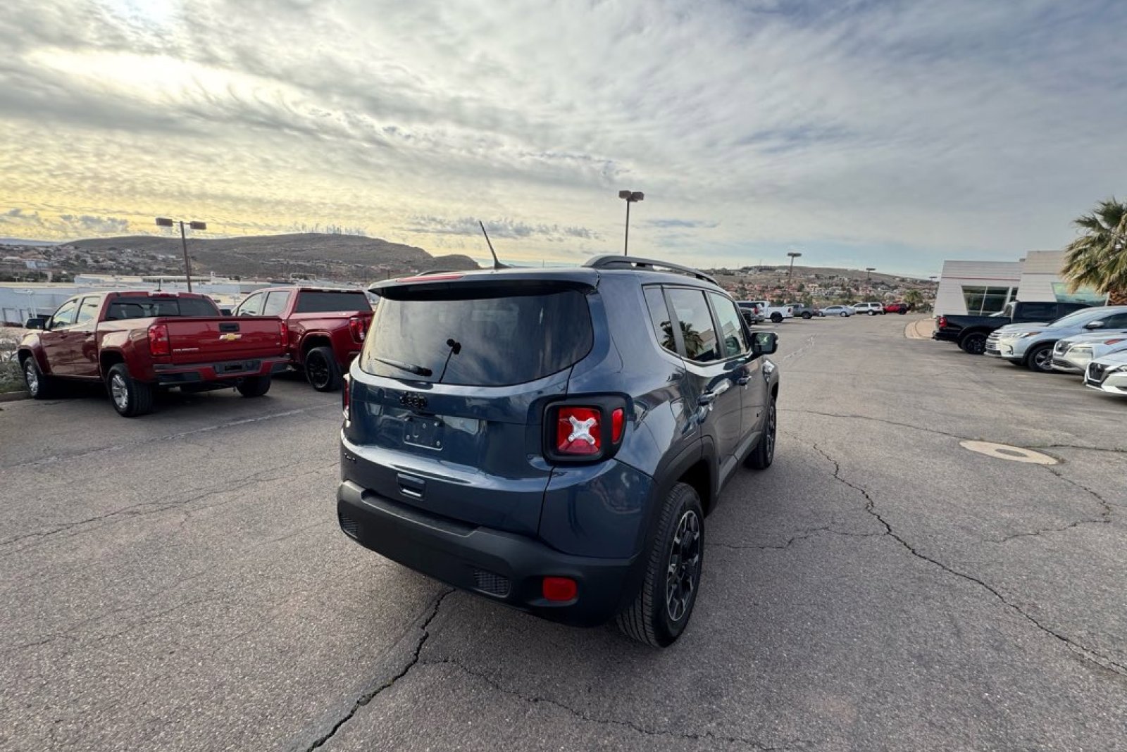 Certified 2023 Jeep Renegade Latitude image 5