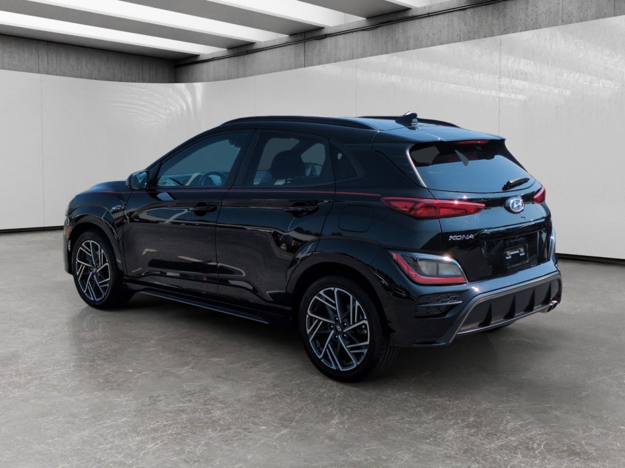 Used 2023 Hyundai Kona N Line FWD image 5