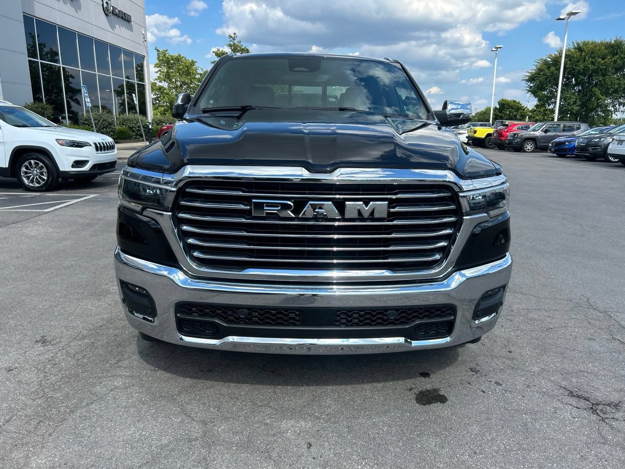 Used 2025 RAM 1500 Laramie w/ Bed Utility Group AWD/4WD image 8