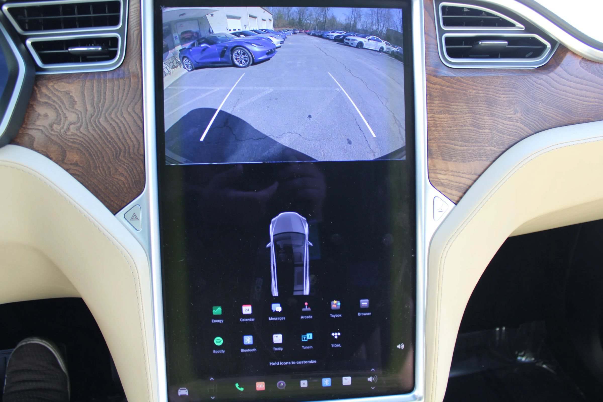 Used 2017 Tesla Model X 75D AWD/4WD image 31