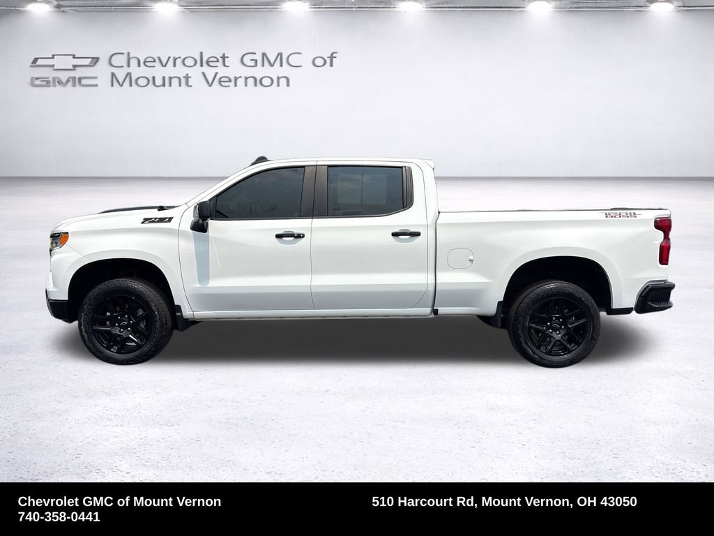 Used 2023 Chevrolet Silverado 1500 LT Trail Boss w/ Convenience Package II AWD/4WD image 2
