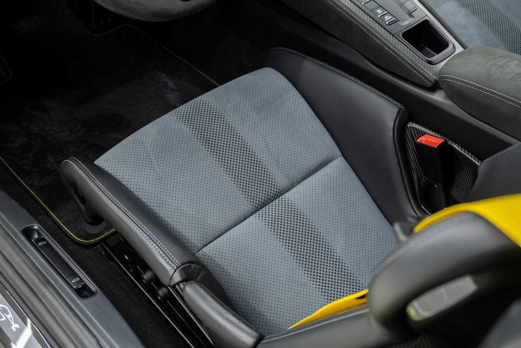 Used 2023 Porsche 718 Cayman GT4 RS image 25