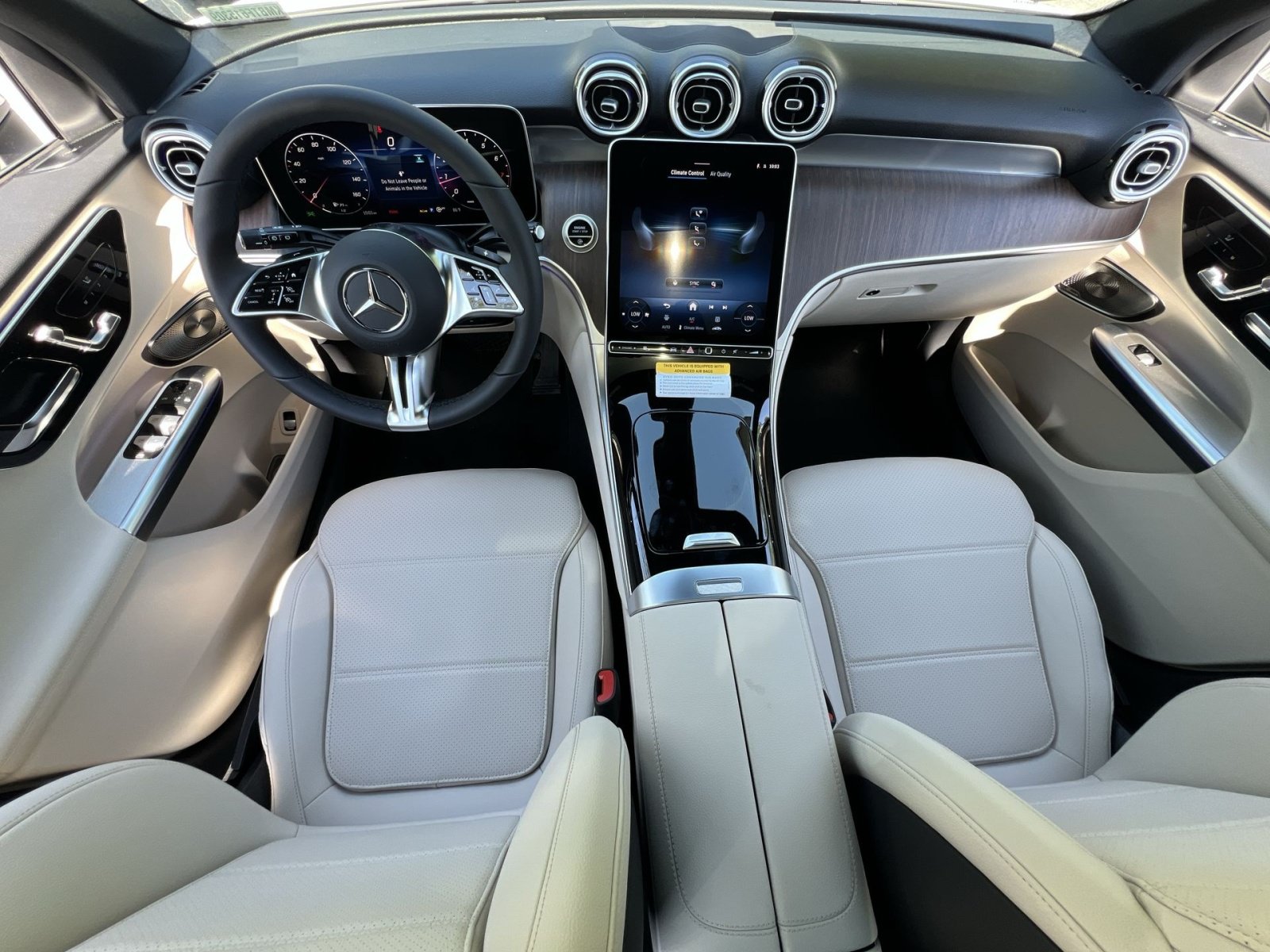 New 2026 Mercedes-Benz GLC 300 4MATIC image 13