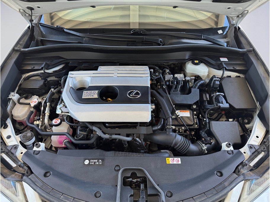 Used 2021 Lexus UX 250h w/ Accessory Package (Z2) AWD/4WD image 8