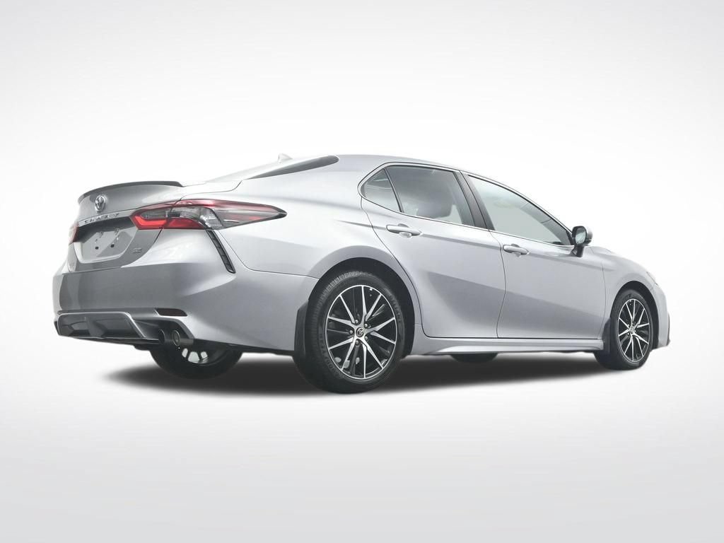 Used 2022 Toyota Camry SE FWD image 42