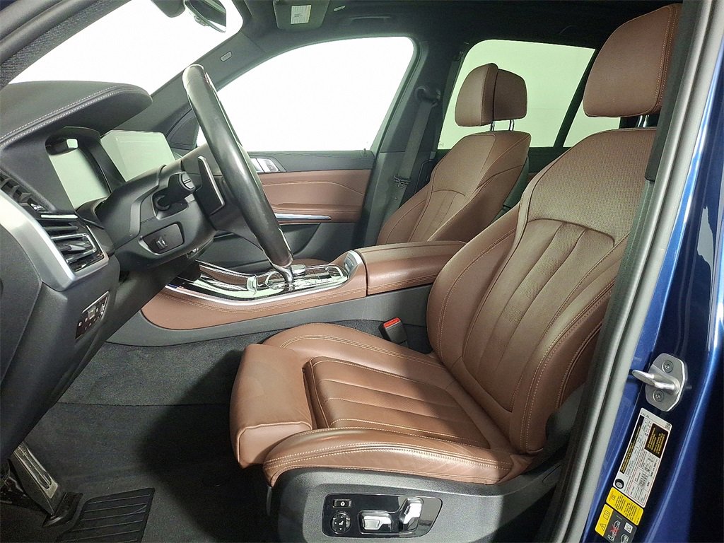 Used 2021 BMW X5 xDrive45e w/ M Sport Package image 16