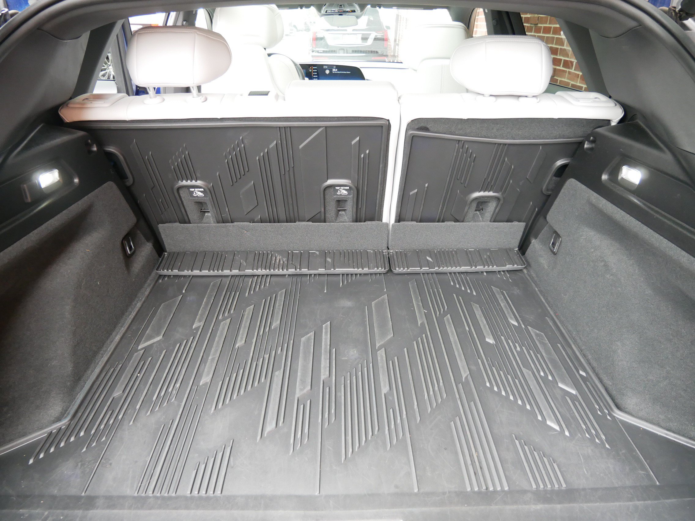 Certified 2024 Cadillac Lyriq Sport w/ LPO, Floor Liner Package AWD/4WD image 11