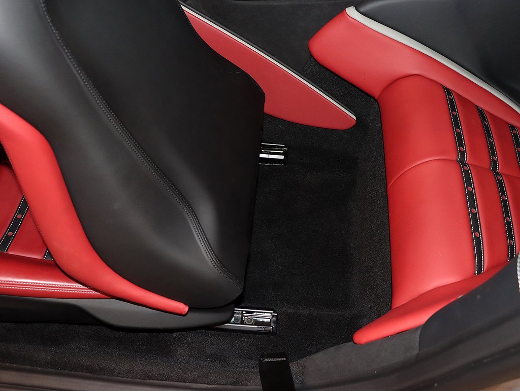 Certified 2021 Ferrari Roma image 84