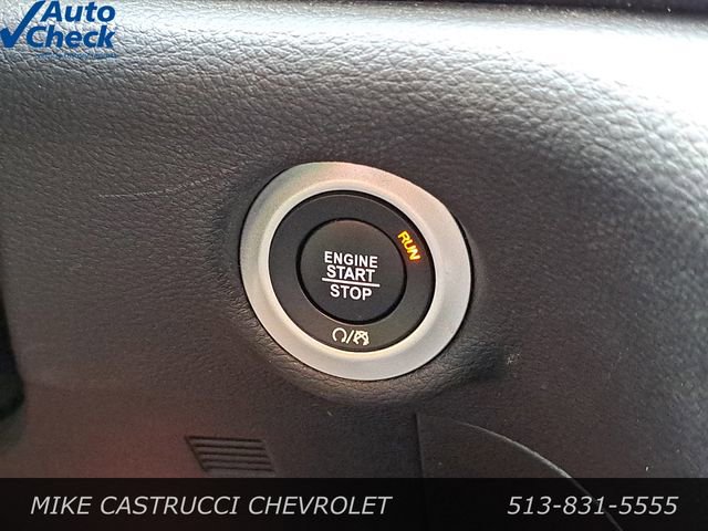 Used 2025 Chrysler Pacifica Limited image 20