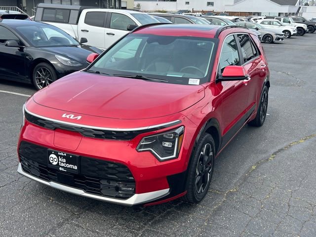 Certified 2023 Kia Niro Wave w/ Wave Preserve Package image 3