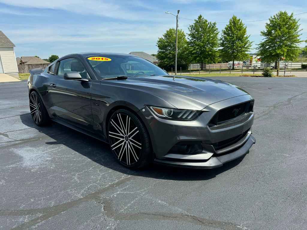 Used 2015 Ford Mustang GT Premium RWD image 7