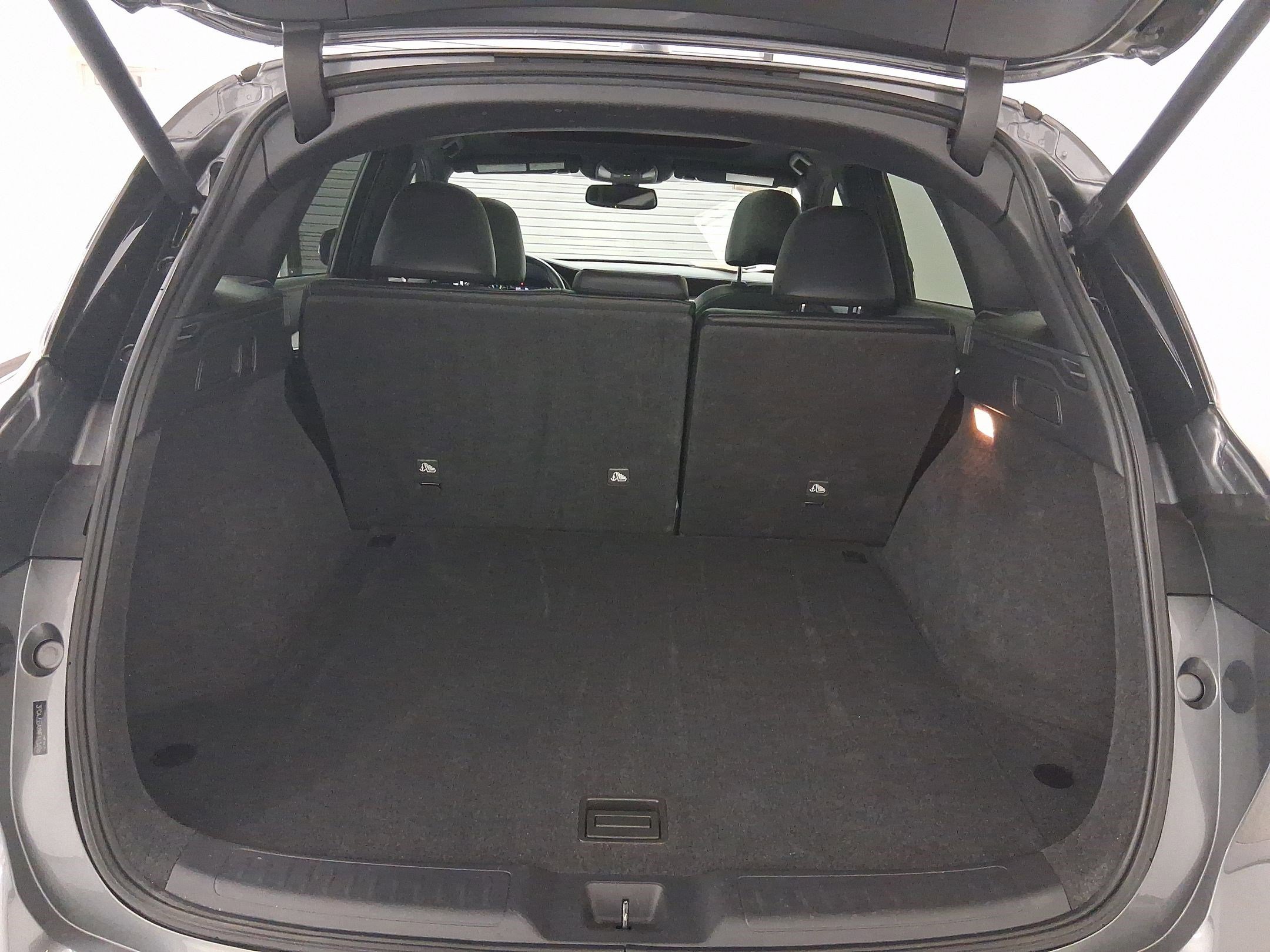 Used 2021 INFINITI QX50 Luxe w/ Appearance Package image 27