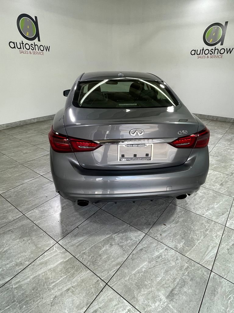 Used 2020 INFINITI Q50 Luxe image 5