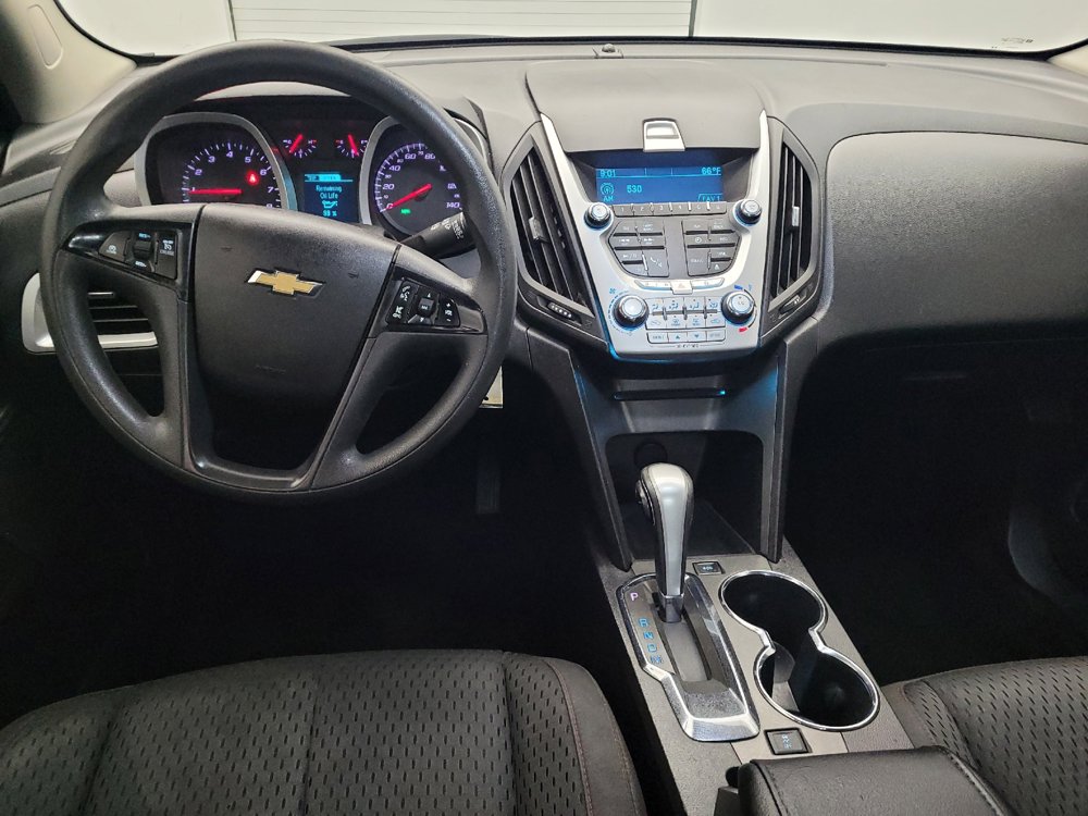 Used 2015 Chevrolet Equinox LS FWD image 22