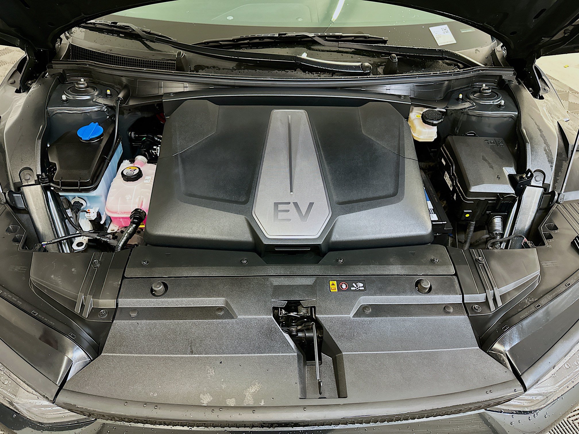Used 2024 Kia EV6 Wind AWD/4WD image 35