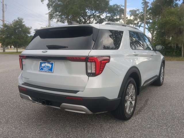 New 2026 Ford Explorer Platinum RWD image 16