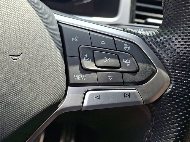 Used 2023 Volkswagen Atlas Cross Sport SEL R-Line AWD/4WD image 25