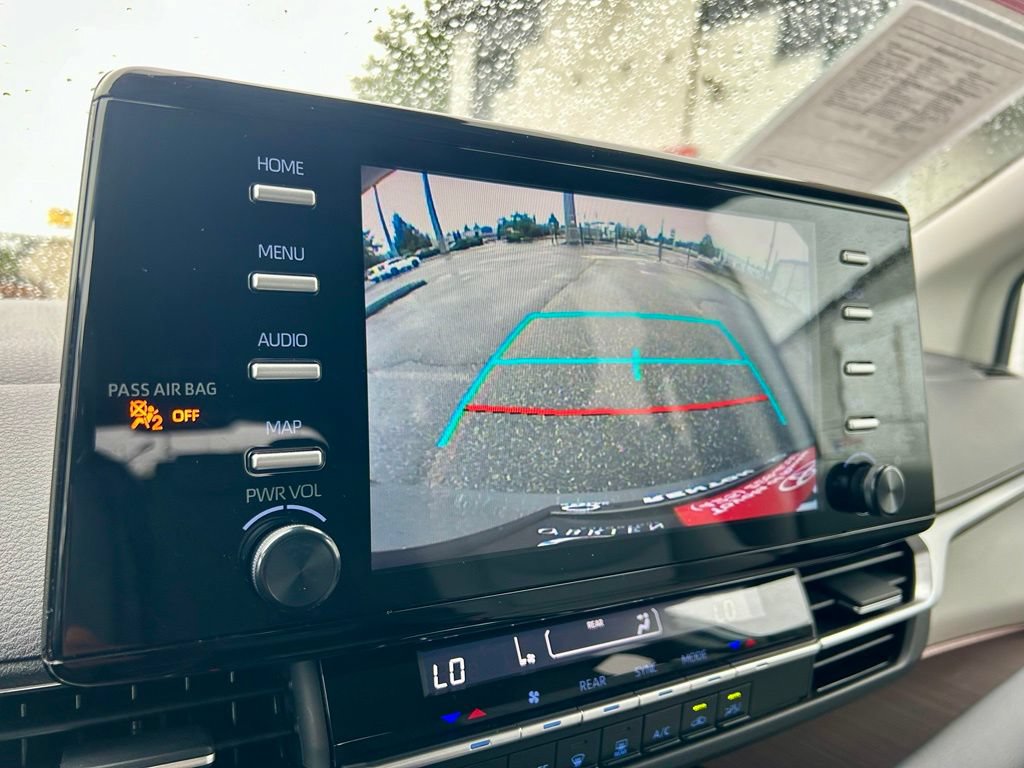 Certified 2024 Toyota Sienna LE AWD/4WD image 26