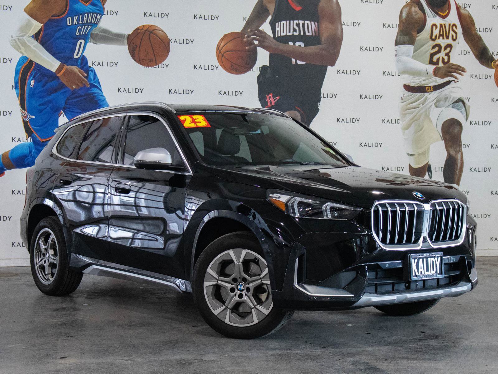 Used 2023 BMW X1 xDrive28i w/ Premium Package AWD/4WD image 2