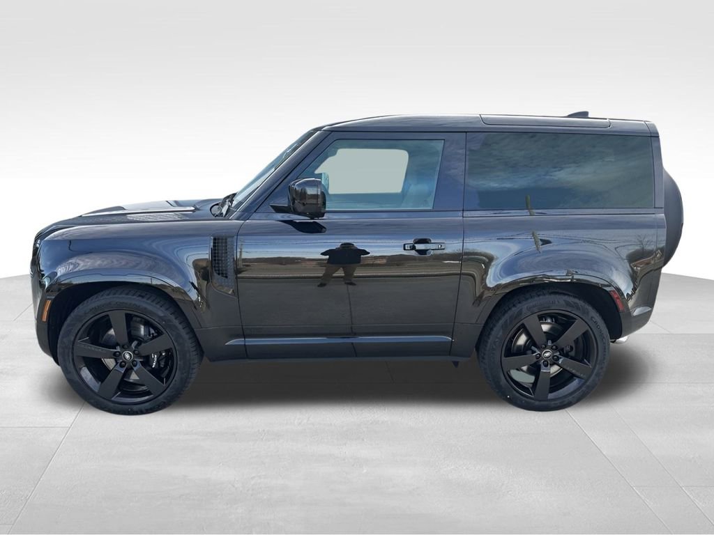 New 2024 Land Rover Defender 90 V8 image 2