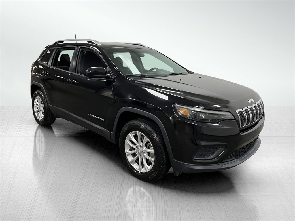 Used 2020 Jeep Cherokee Latitude w/ Cold Weather Group image 1