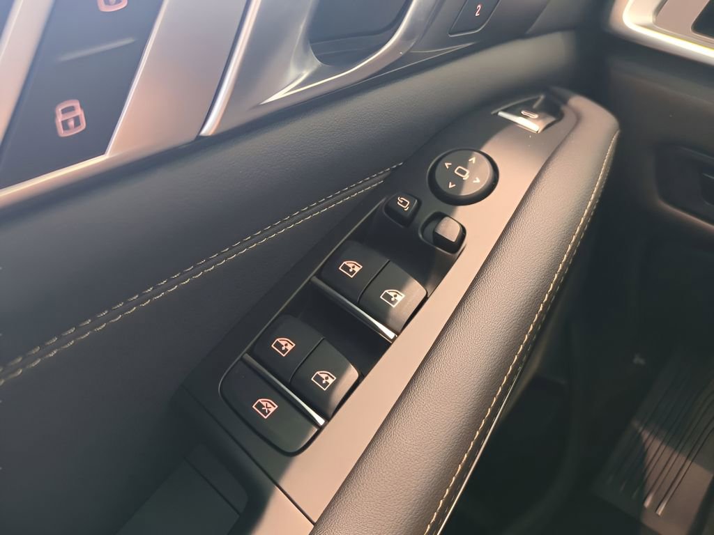 New 2026 BMW X5 xDrive40i w/ M Sport Package image 26