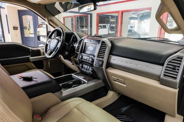 Used 2017 Ford F450 Lariat image 10