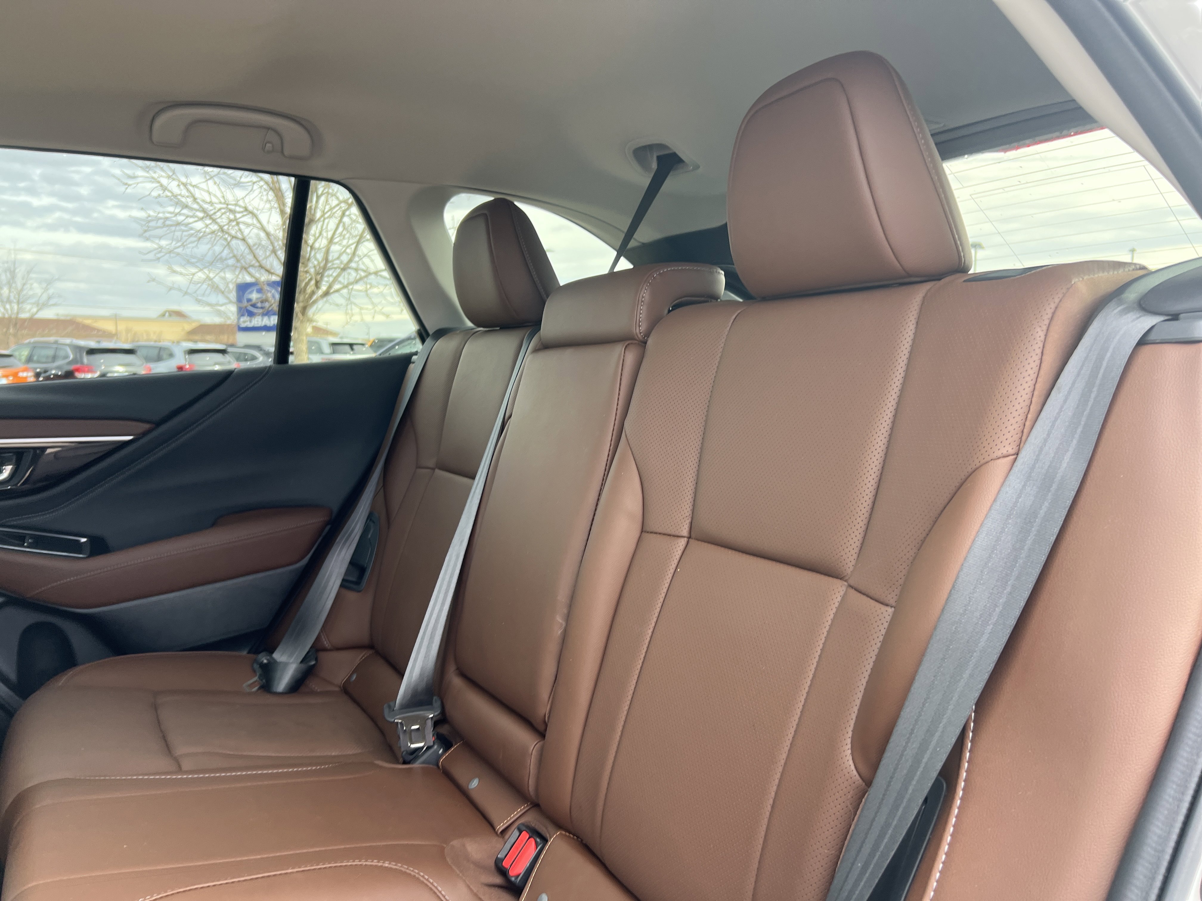 Used 2025 Subaru Outback Touring w/ Popular Package #2 image 21