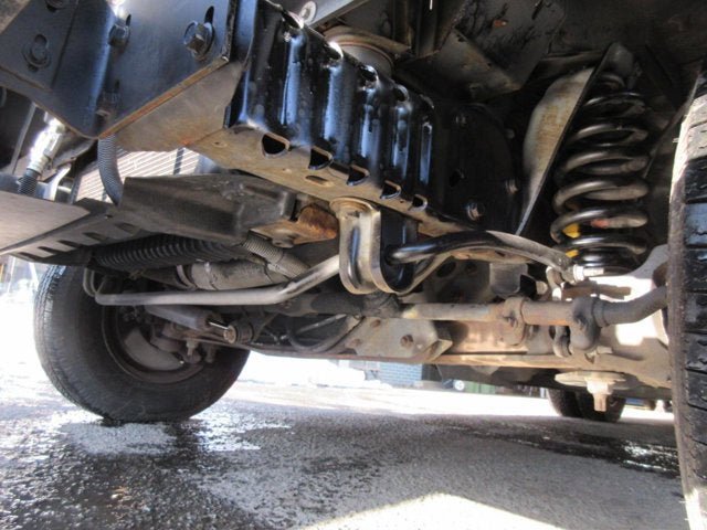 Used 2011 Ford E-350 and Econoline 350 Super Duty w/ Air Conditioning Prep Pkg RWD image 42