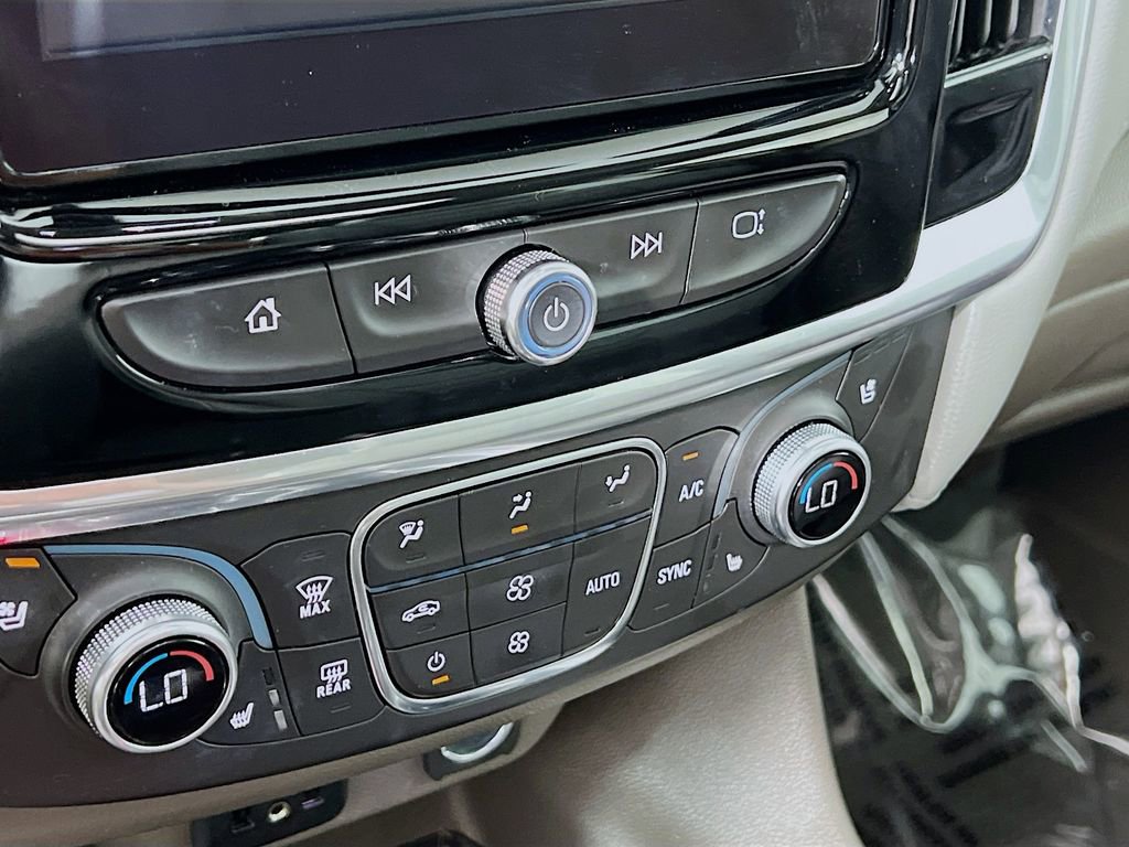 Used 2019 Chevrolet Traverse Premier AWD/4WD image 15