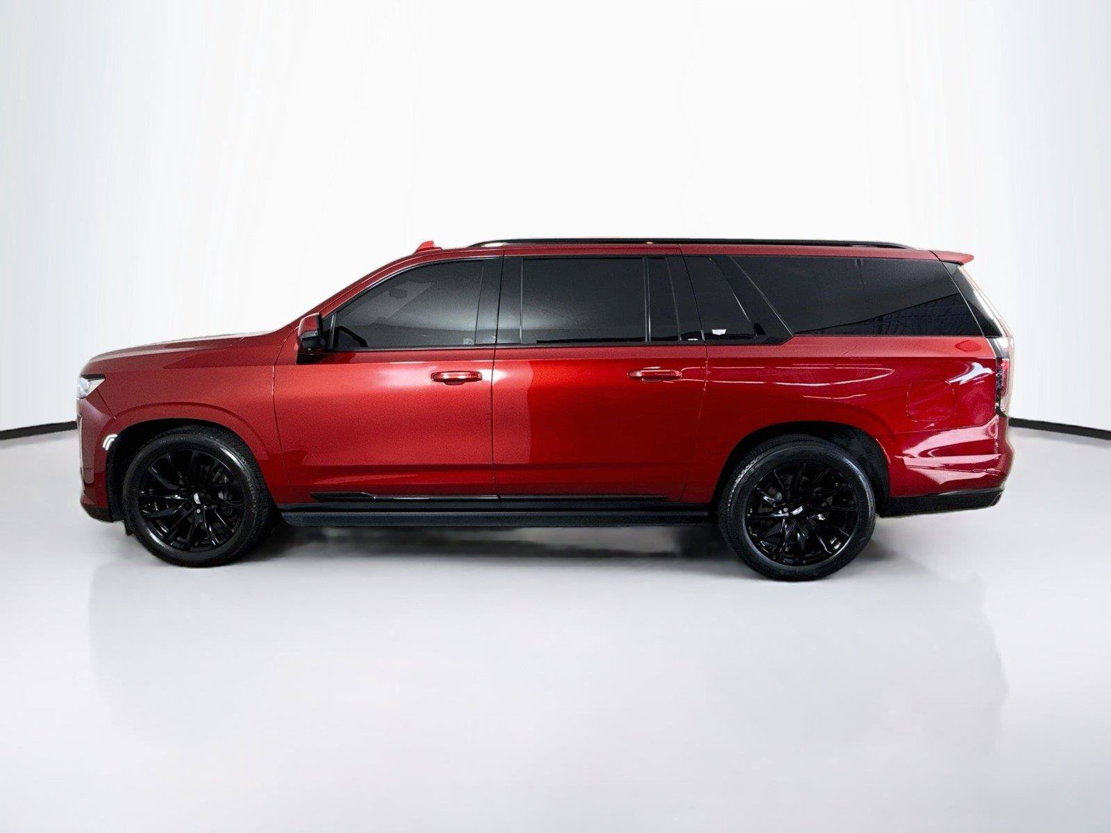 Used 2023 Cadillac Escalade ESV Sport Platinum w/ LPO, ONYX Package AWD/4WD image 2
