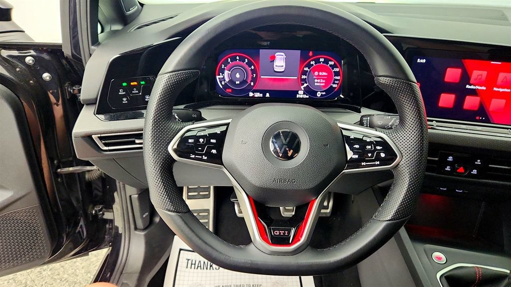 Used 2022 Volkswagen GTI SE FWD image 15