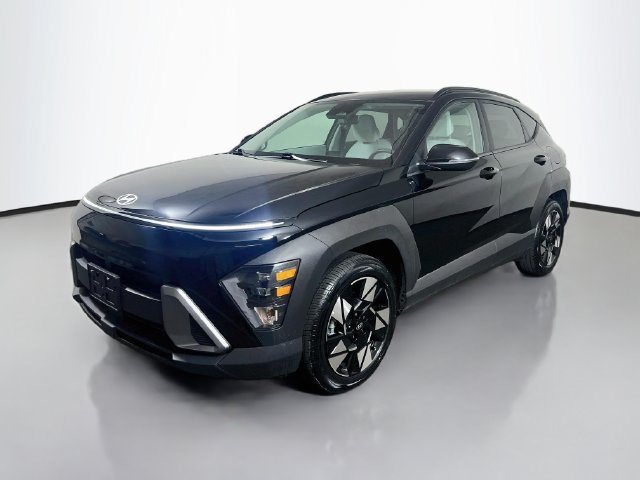 Used 2025 Hyundai Kona SEL FWD image 5