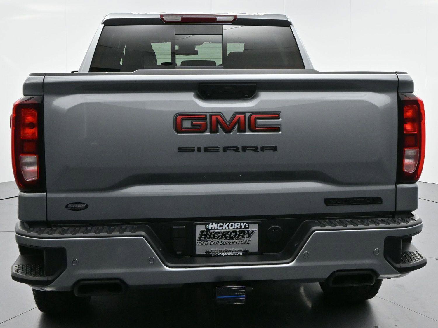 Used 2026 GMC Sierra 1500 Elevation w/ Elevation Premium Package AWD/4WD image 6