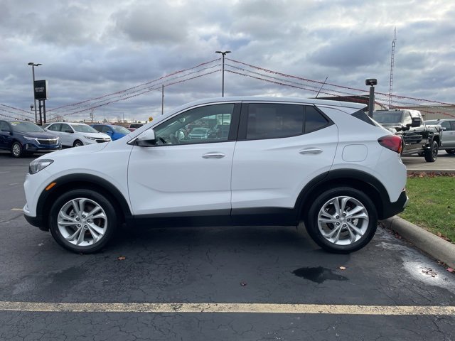 Used 2020 Buick Encore GX Preferred w/ Cold Weather Comfort Package image 4