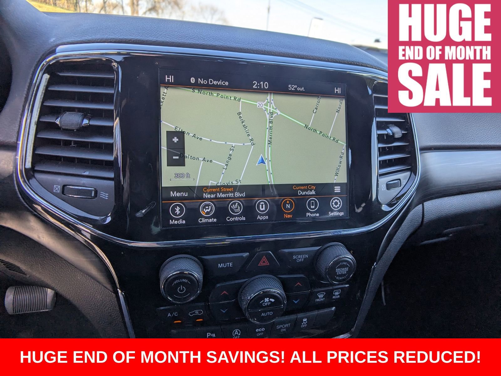 Used 2022 Jeep Grand Cherokee Laredo X image 26