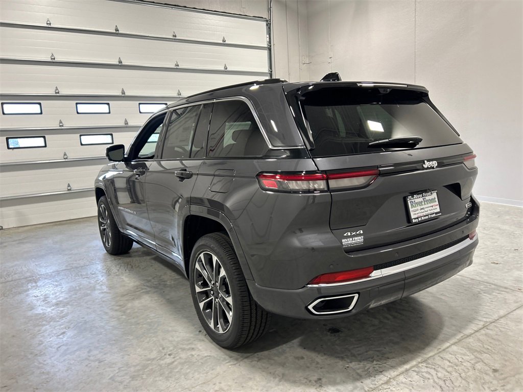 New 2025 Jeep Grand Cherokee Overland w/ Adv Protech Group III image 8