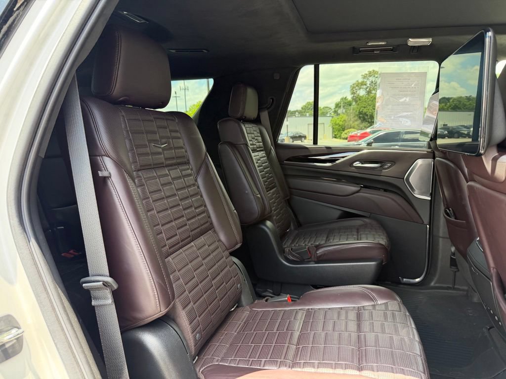 Used 2021 Cadillac Escalade Sport Platinum AWD/4WD image 30