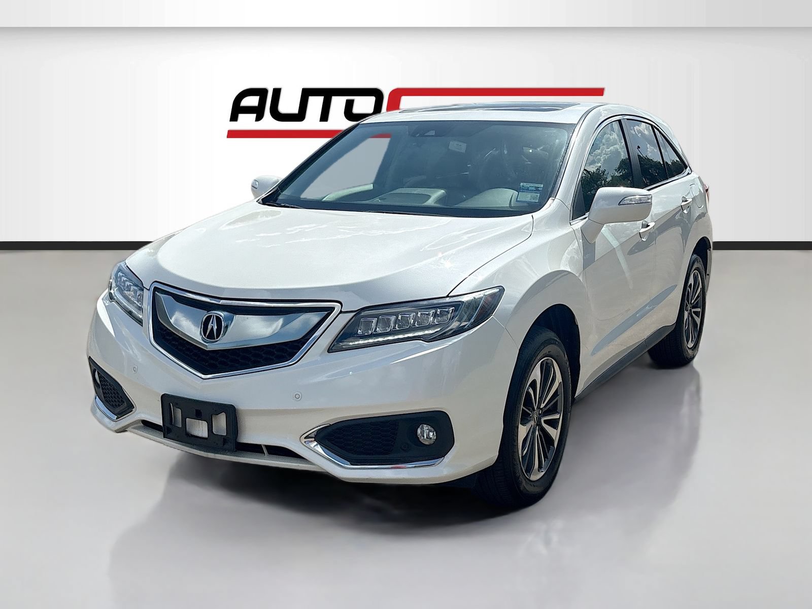 Used 2018 Acura RDX w/ Advance Package AWD/4WD image 3