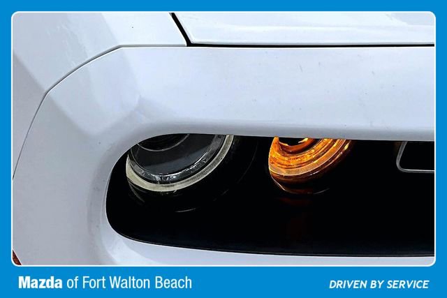 Used 2019 Dodge Challenger SXT RWD image 27