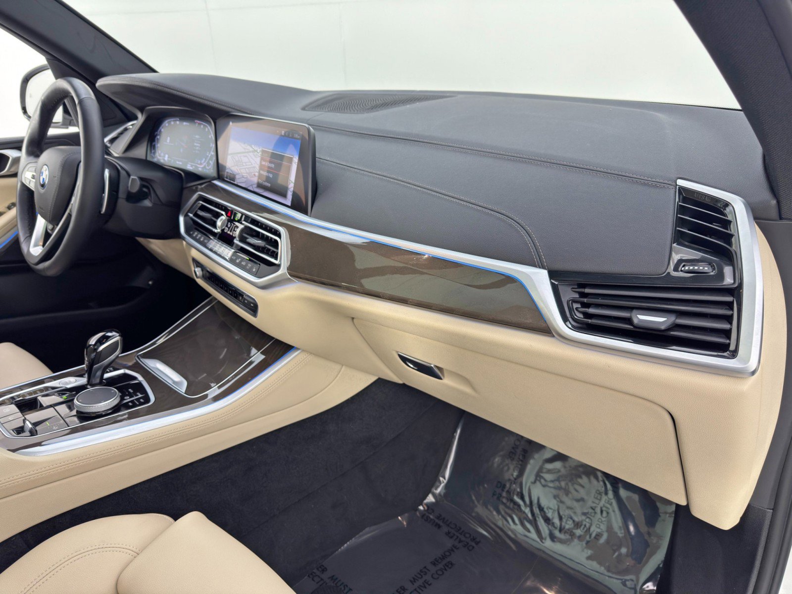 Used 2022 BMW X5 xDrive45e AWD/4WD image 14