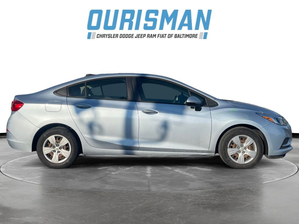 Used 2017 Chevrolet Cruze LS image 7