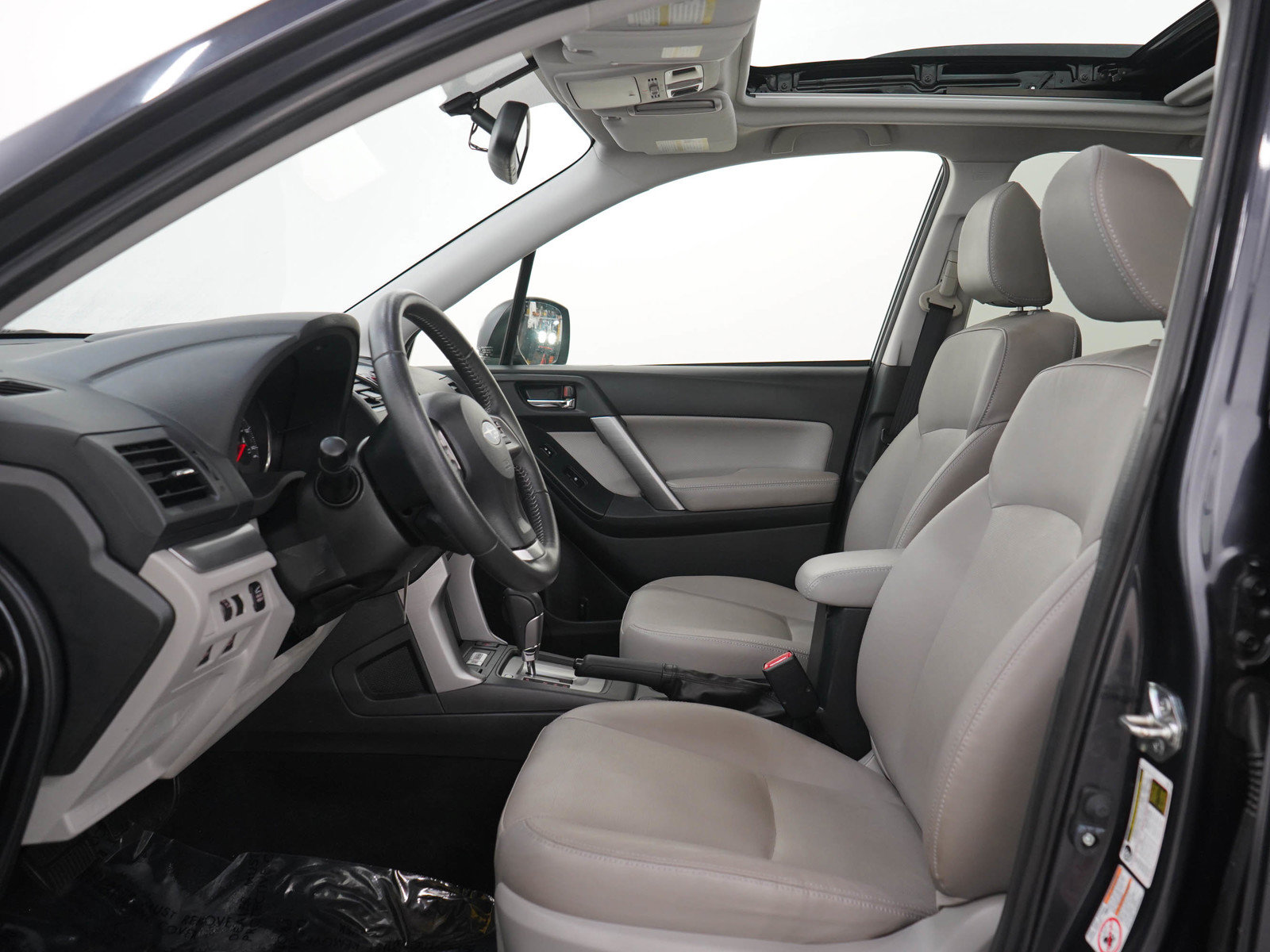 Used 2014 Subaru Forester 2.5i Limited w/ Popular Package #2 AWD/4WD image 23