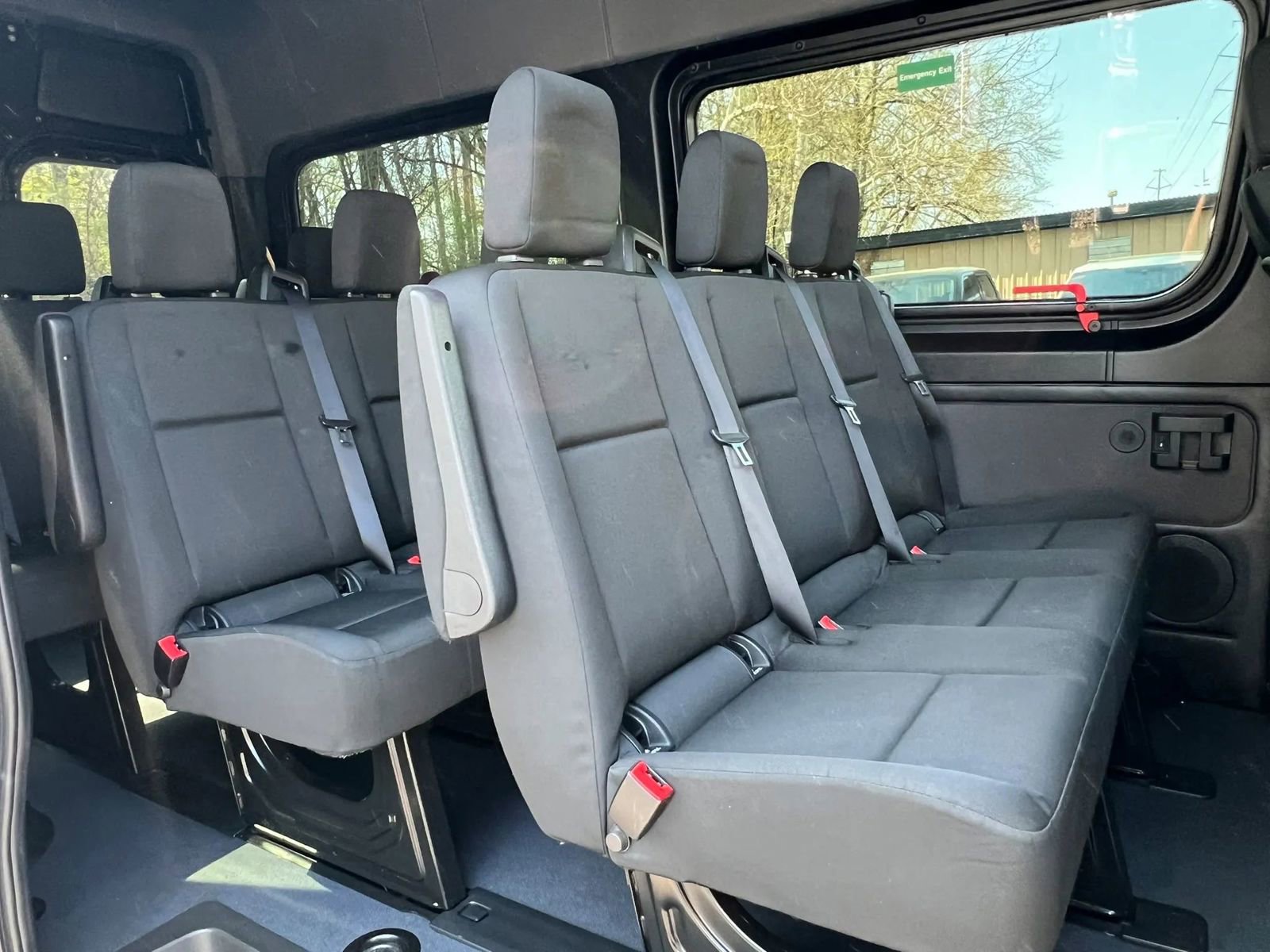 Used 2019 Mercedes-Benz Sprinter 2500 w/ Acoustic Package image 24