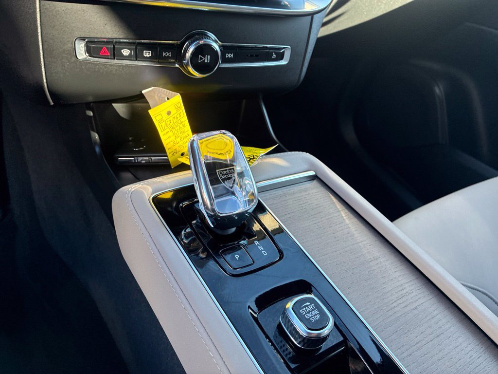 Certified 2026 Volvo XC90 B6 Plus AWD/4WD image 18