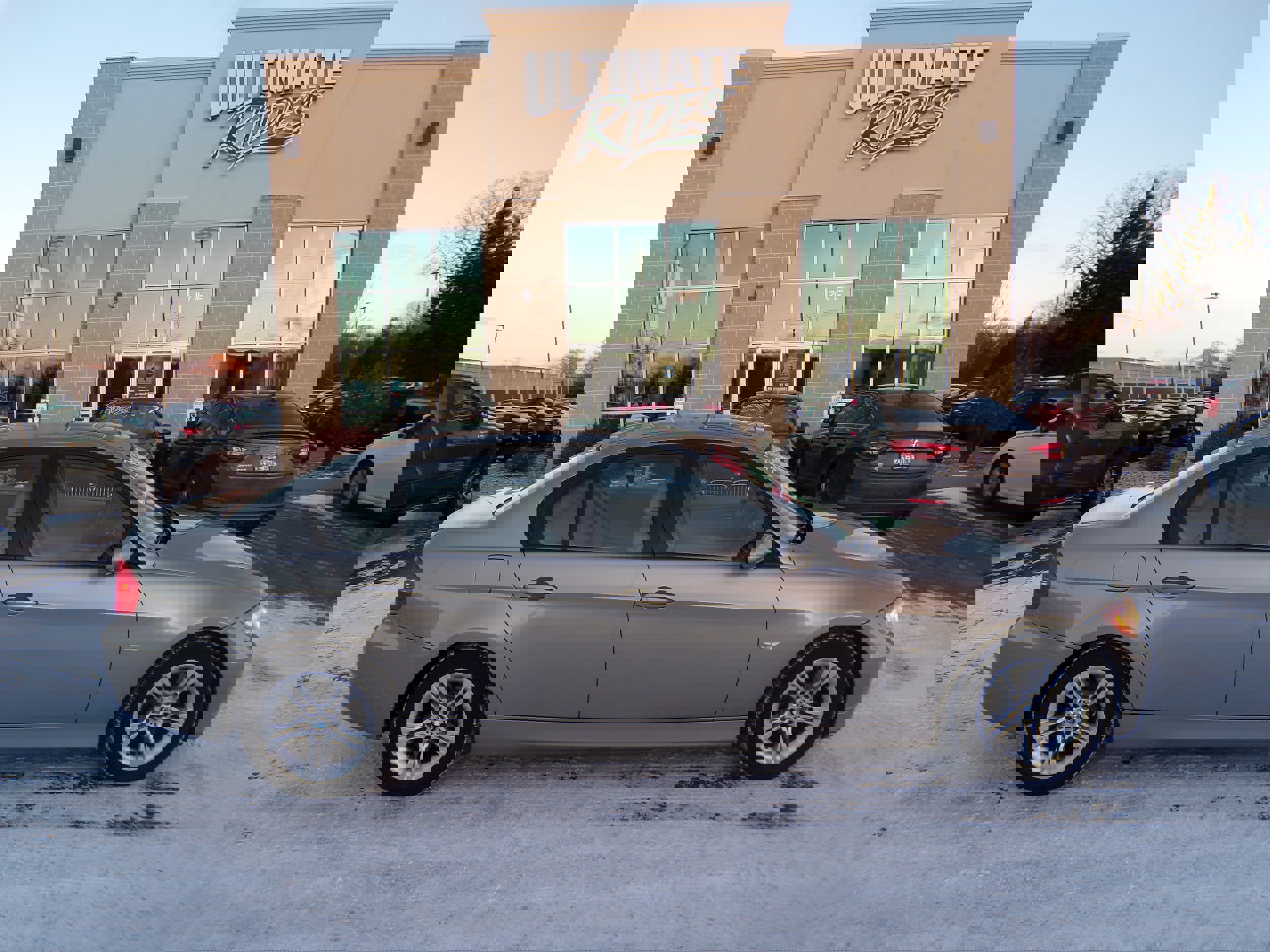 Used 2008 BMW 328xi Sedan image 1