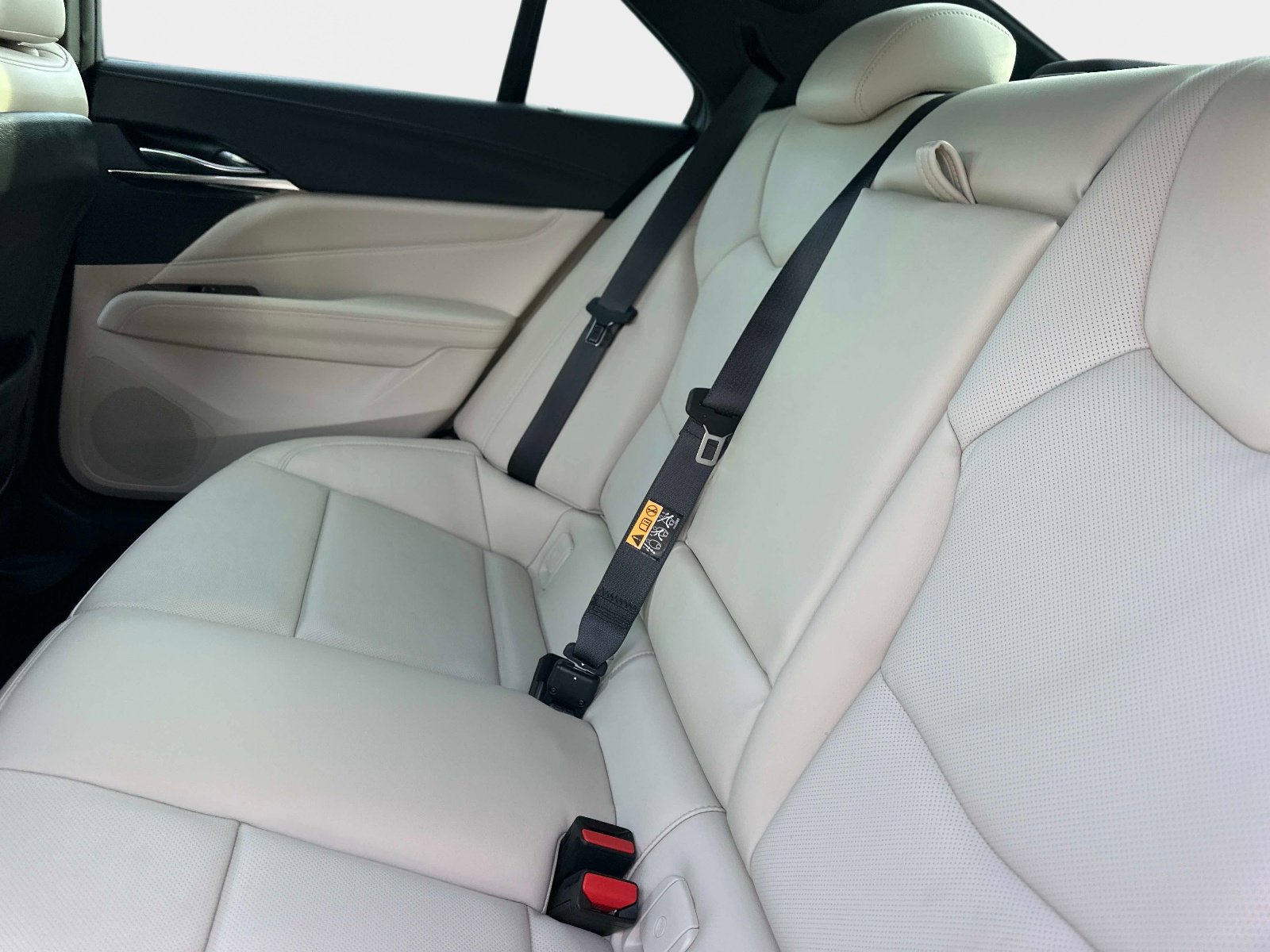 Used 2025 Cadillac CT4 Premium Luxury image 12