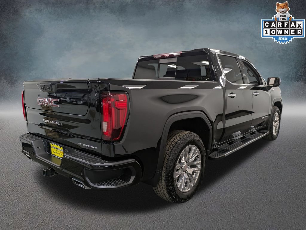 Used 2023 GMC Sierra 1500 Denali w/ Technology Package AWD/4WD image 4