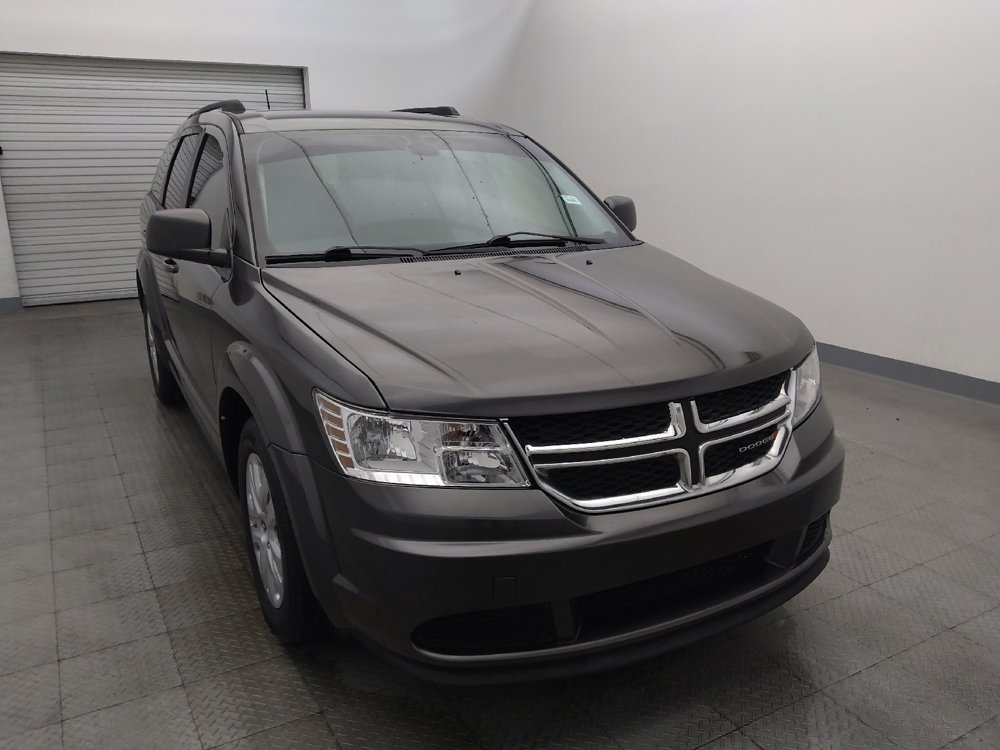 Used 2020 Dodge Journey SE FWD image 14