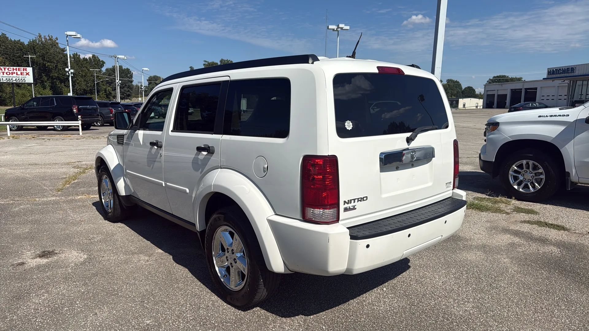 Used 2008 Dodge Nitro SLT w/ Convenience Group RWD image 3